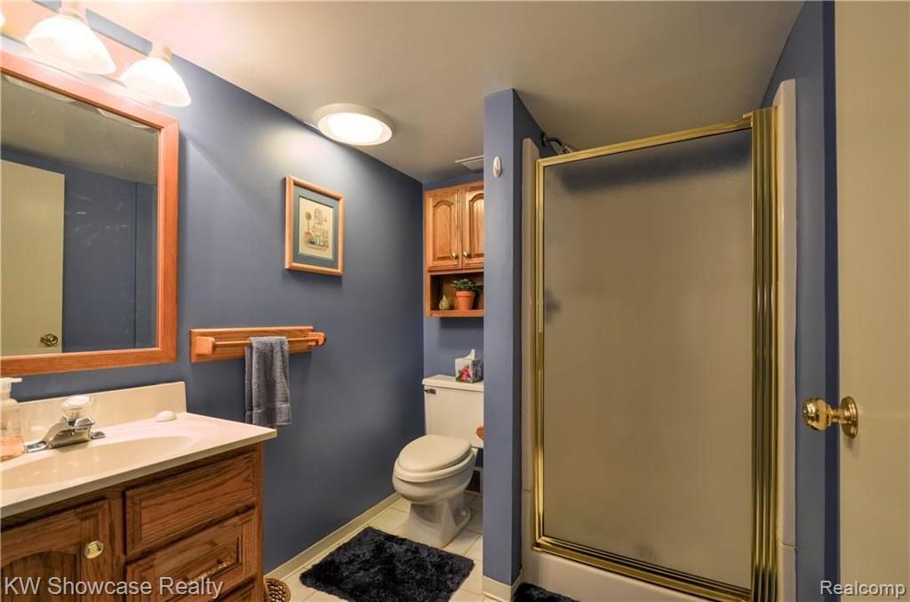 35999 Smithfield Road Farmington, MI 48335 - Photo 24 of 28