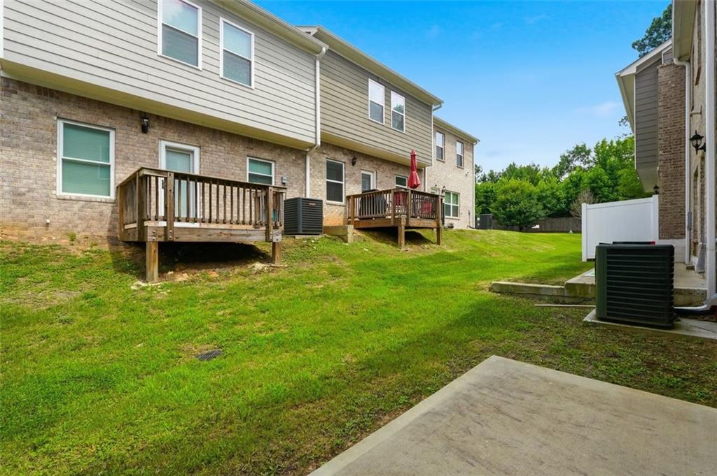 11248 Benton Loop Covington, GA 30014 - Photo 31 of 38