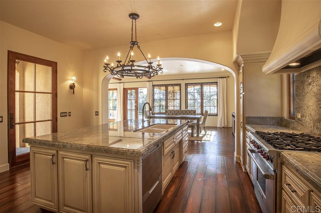 2703 Vía Rancheros Fallbrook, CA 92028 - Photo 5 of 25