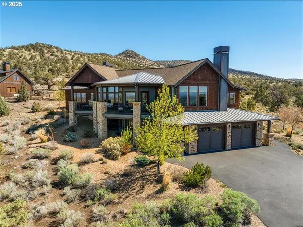 $1,995,000 | 16368 South W Hat Rock Loop, Powell Butte, OR 97753