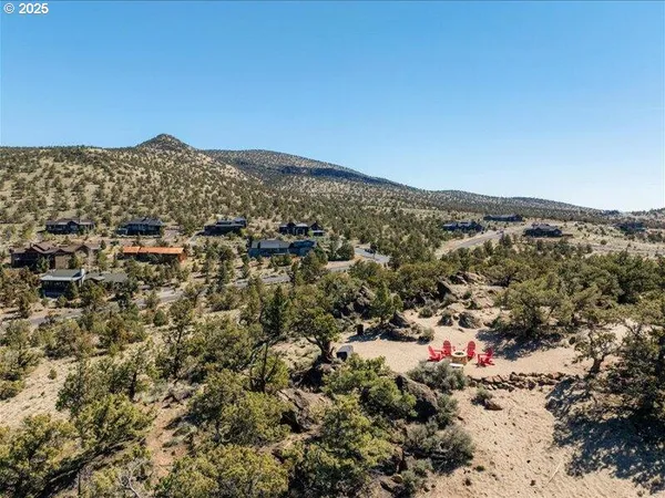 $1,995,000 | 16368 South W Hat Rock Loop, Powell Butte, OR 97753