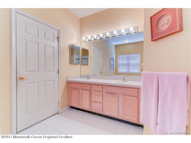 43 Pancoast Road Waretown, NJ 08758 - Photo 18 of 30 43 Pancoast Road 18