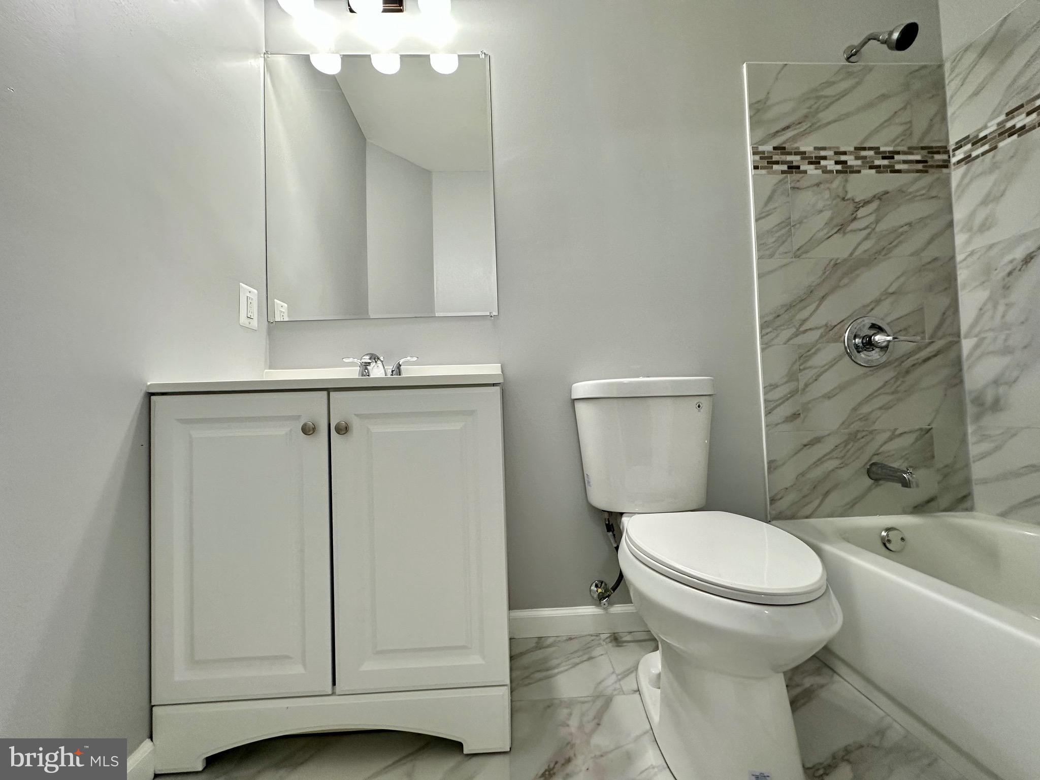 15503 Kennett Square Way Brandywine, MD 20613 - Photo 45 of 72 Hallway Bath