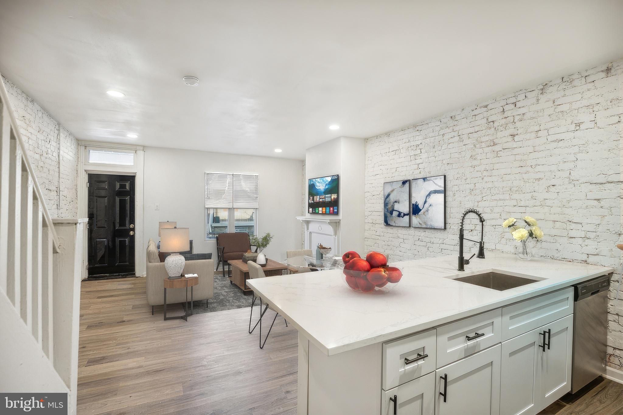 6124 Reedland Street Philadelphia, PA 19142 - Photo 4 of 19 Gallery Image 4
