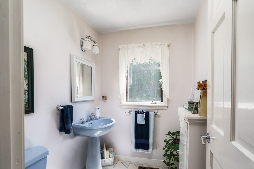 201 N Road Westhampton, MA 01027 - Photo 20 of 42