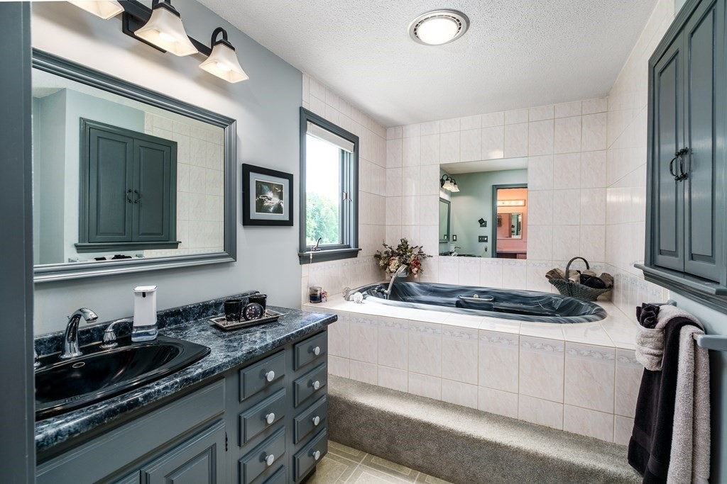 201 N Road Westhampton, MA 01027 - Photo 27 of 42