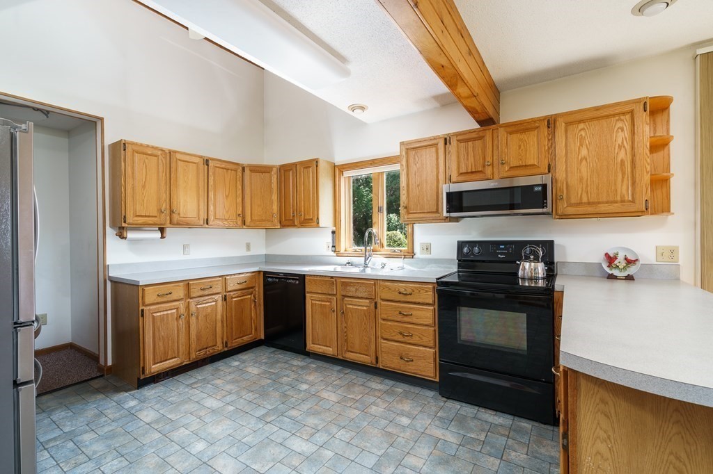 201 N Road Westhampton, MA 01027 - Photo 30 of 42