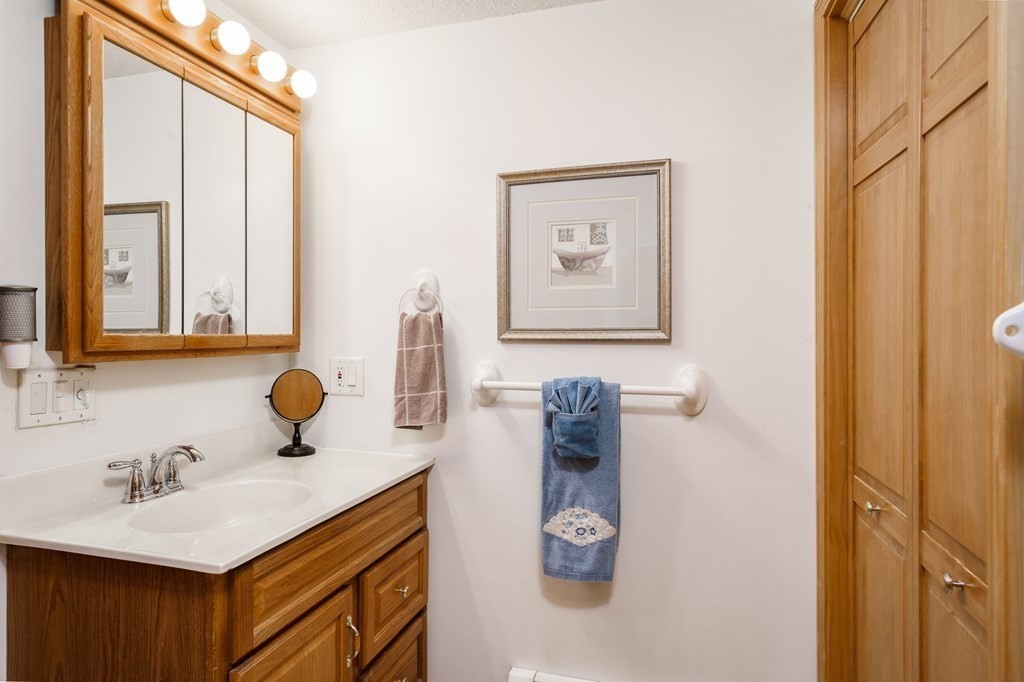 201 N Road Westhampton, MA 01027 - Photo 36 of 42