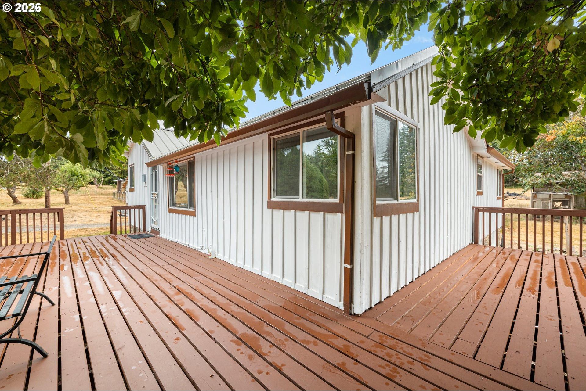 35300 Southeast Gunderson Road Sandy, OR 97055 - Photo 6 of 47 Gallery Image 6