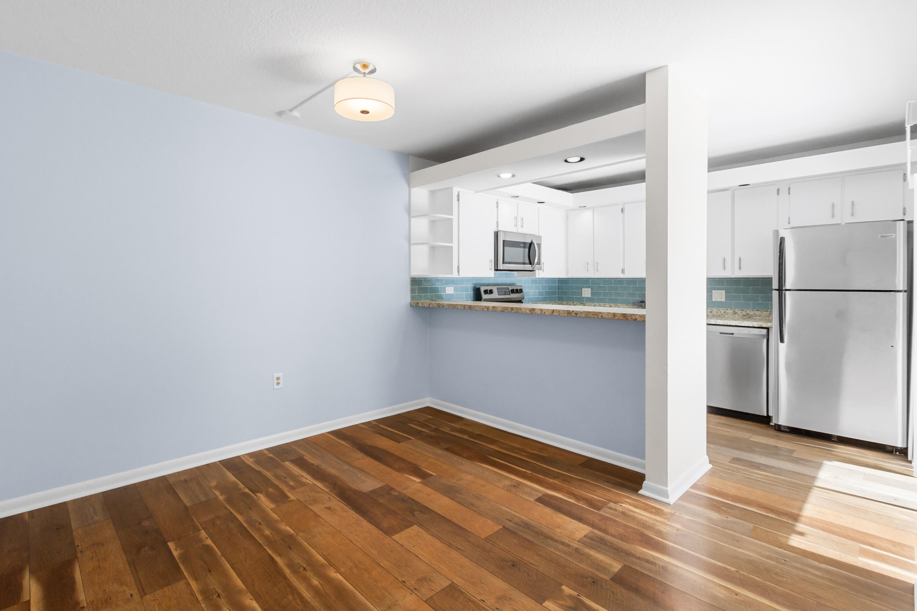 3900 Southeast County Line Road, Unit 12C Tequesta, FL 33469 - Photo 4 of 32 Dining