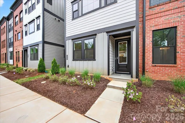 $512,056 | 420 Old Town Vlg Road, Waxhaw, NC 28173