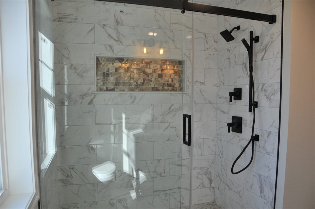 465 Massasoit Road Worcester, MA 01604 - Photo 20 of 36 Gallery Image 20