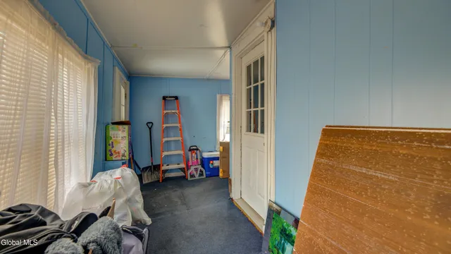 $68,500 | 16 East 11th Avenue, Gloversville, NY 12078