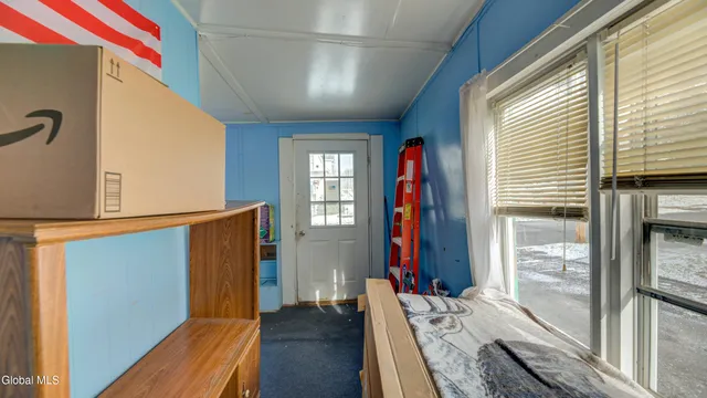 $68,500 | 16 East 11th Avenue, Gloversville, NY 12078