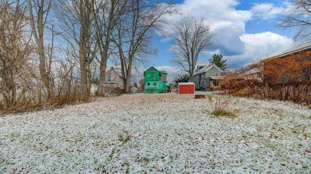 $68,500 | 16 East 11th Avenue, Gloversville, NY 12078