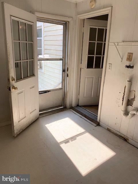 8705 Timothy Road Brandywine, MD 20613 - Photo 5 of 10 Utility/laundry room