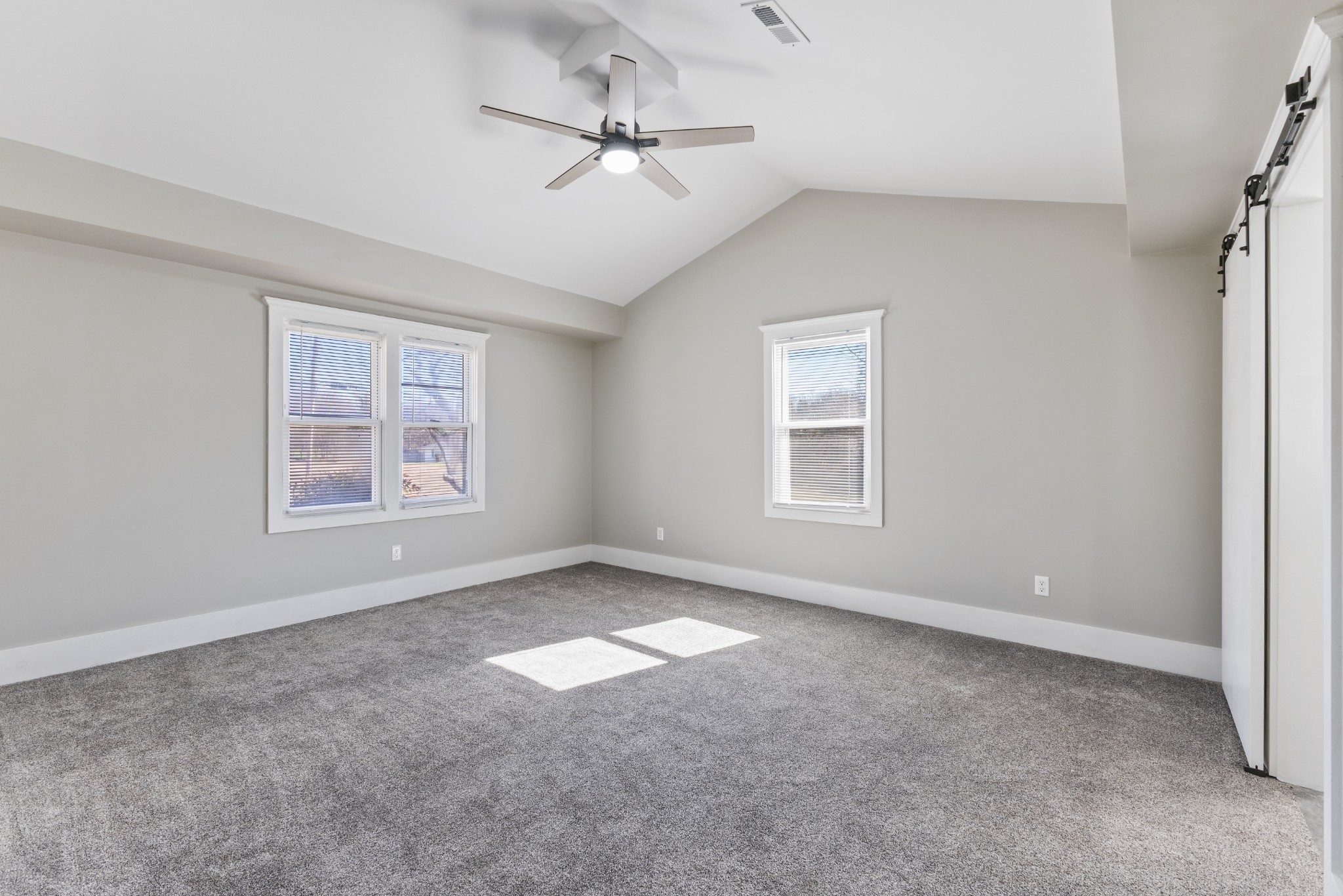 405 Fairfield Road Bethpage, TN 37022 - Photo 9 of 57