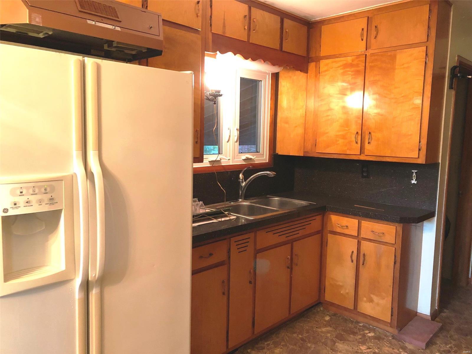 13835 Klaus Lake Road Highland, IL 62249 - Photo 8 of 24