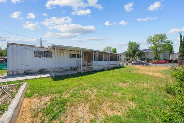 $200,000 | 1659 Ruby Drive, Perris, CA 92571