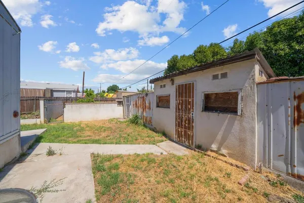 $200,000 | 1659 Ruby Drive, Perris, CA 92571