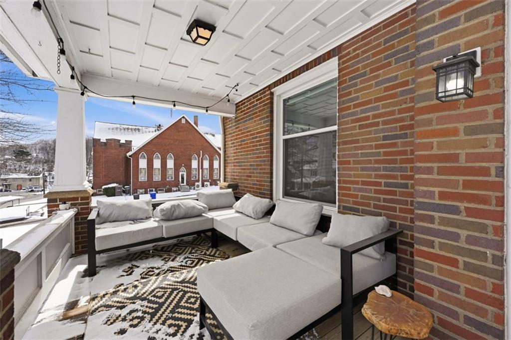 230 Crowe Avenue Mars, PA 16046 - Photo 2 of 33