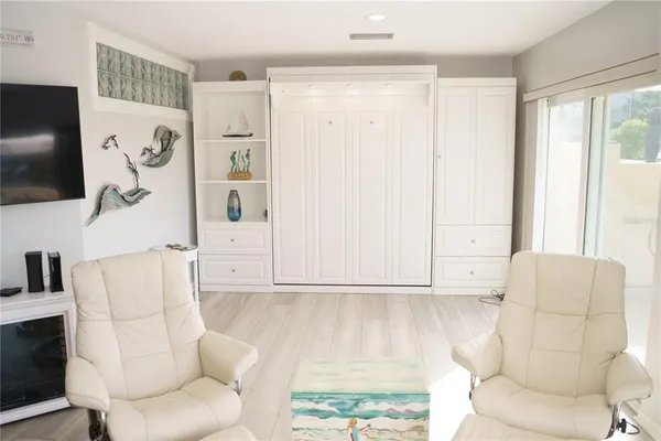 $574,900 | 100 Bluff View Drive, Unit 105C, Belleair Bluffs, FL 33770