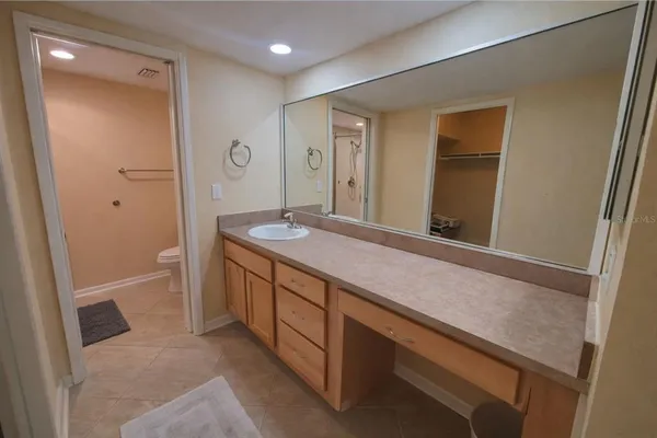 $2,150 | 2617 Cove Cay Drive, Unit 301, Clearwater, FL 33760