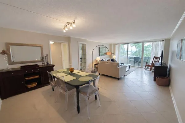 $2,150 | 2617 Cove Cay Drive, Unit 301, Clearwater, FL 33760
