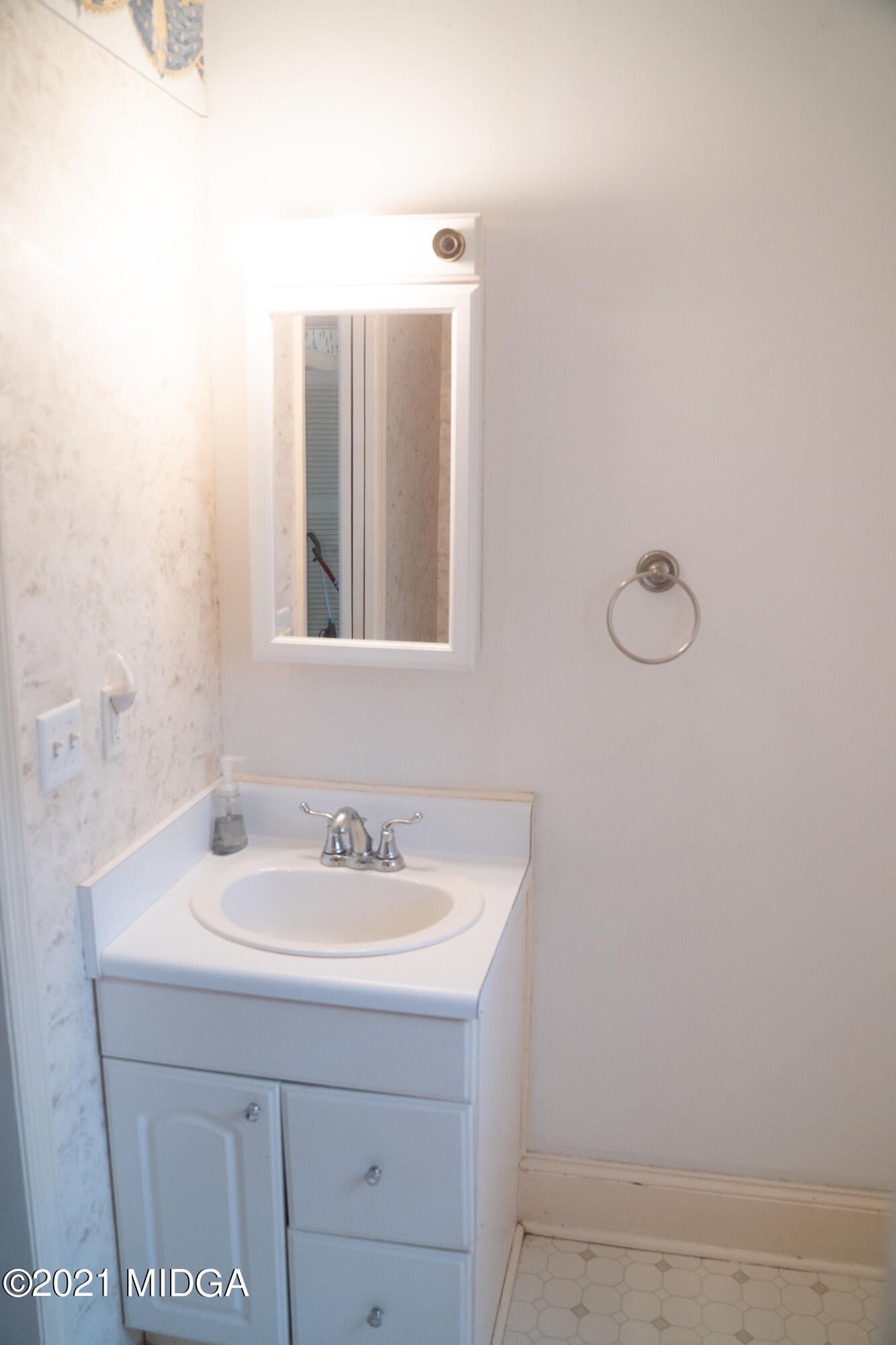 497 Pinecrest Road Macon, GA 31204 - Photo 7 of 14 DSC05568