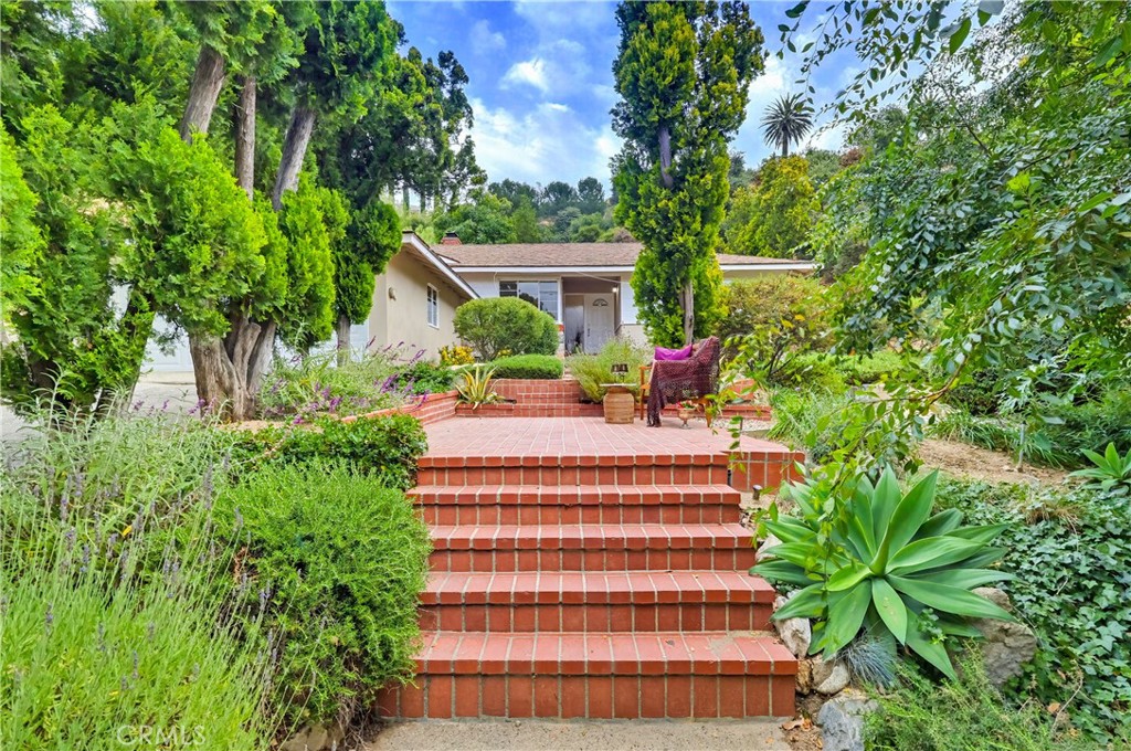 9522 Cedarvale Road Tujunga, CA 91042 - Photo 18 of 68