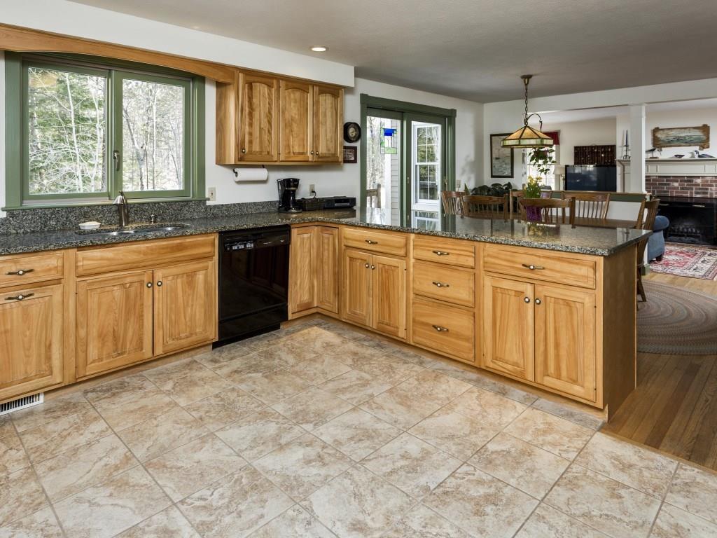 15 New Adams Road Kennebunkport, ME 04046 - Photo 9 of 34 Photo