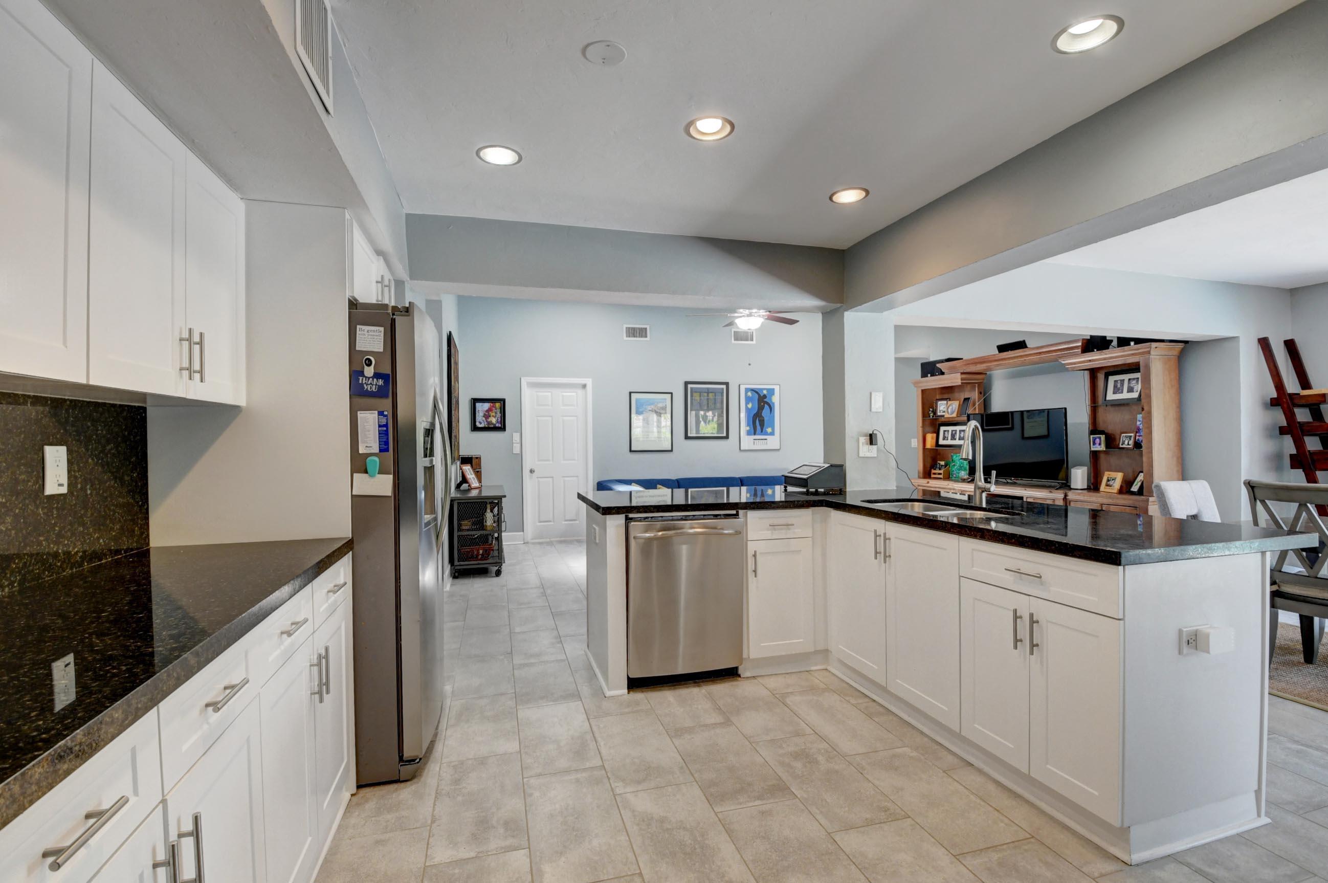 6907 Viento Way Boca Raton, FL 33433 - Photo 8 of 36 20_dsc_4834_5_6_7_8