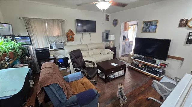 $75,000 | 106 South Orange Street, Cameron, MO 64429