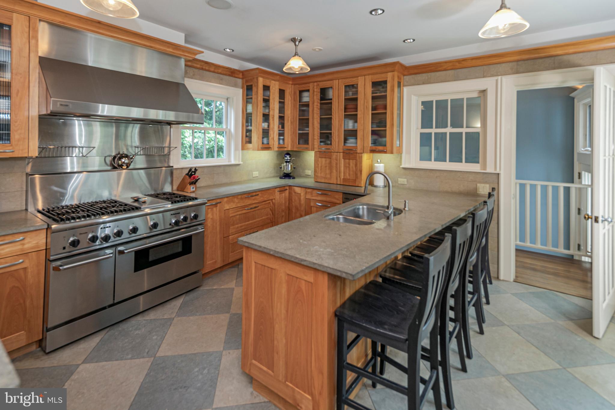 62 Hodge Road Princeton, NJ 08540 - Photo 32 of 68