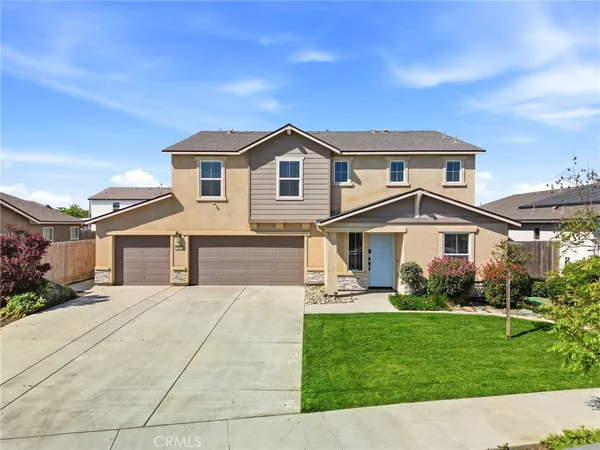 $524,900 | 3317 North Clay Street, Visalia, CA 93291