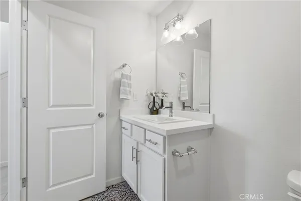 $524,900 | 3317 North Clay Street, Visalia, CA 93291