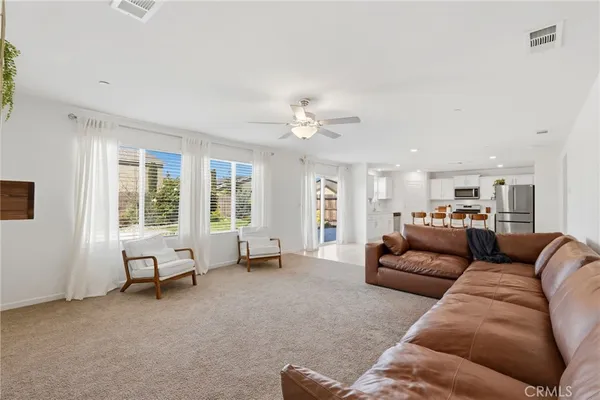 $524,900 | 3317 North Clay Street, Visalia, CA 93291