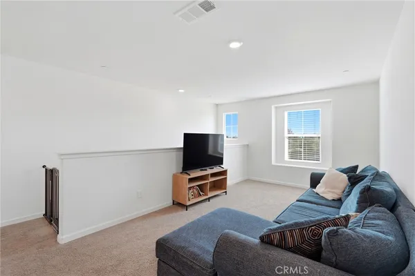 $524,900 | 3317 North Clay Street, Visalia, CA 93291