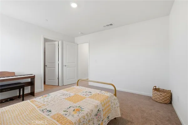 $524,900 | 3317 North Clay Street, Visalia, CA 93291