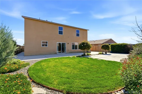 $524,900 | 3317 North Clay Street, Visalia, CA 93291