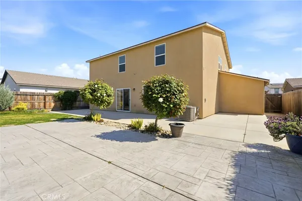 $524,900 | 3317 North Clay Street, Visalia, CA 93291