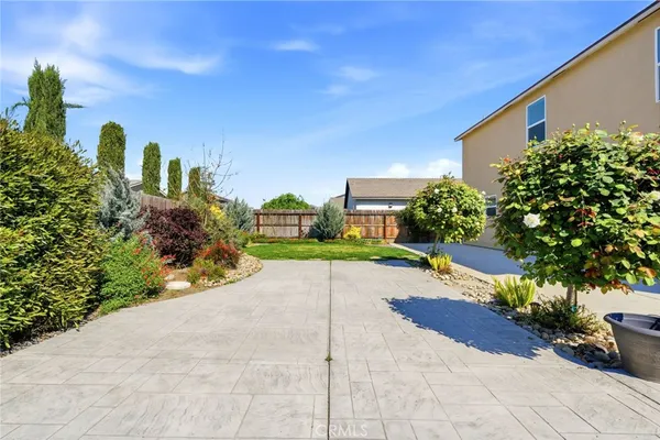 $524,900 | 3317 North Clay Street, Visalia, CA 93291