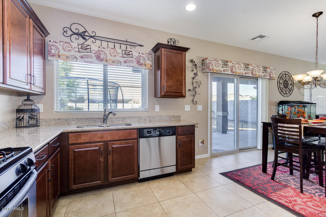 1462 West Crape Road Queen Creek, AZ 85140 - Photo 25 of 84 24-Crape