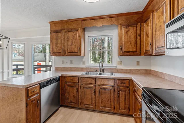 $425,000 | 19606 Grasmere Place, Cornelius, NC 28031