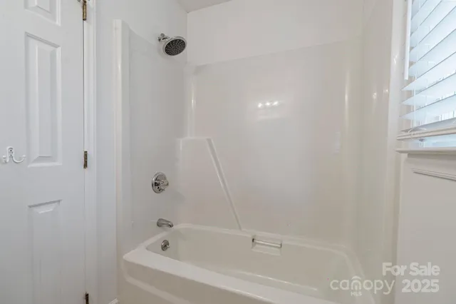 $425,000 | 19606 Grasmere Place, Cornelius, NC 28031