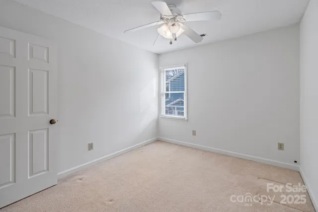 $425,000 | 19606 Grasmere Place, Cornelius, NC 28031