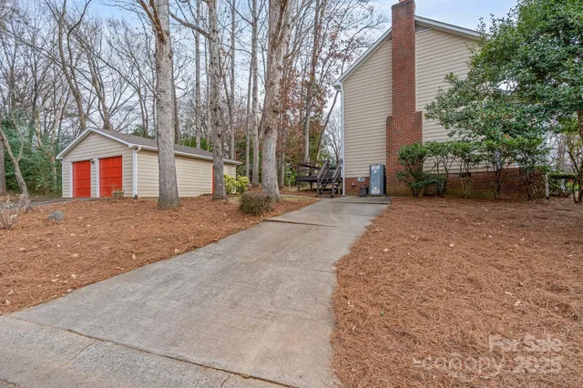 $425,000 | 19606 Grasmere Place, Cornelius, NC 28031
