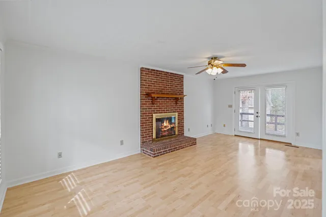 $425,000 | 19606 Grasmere Place, Cornelius, NC 28031