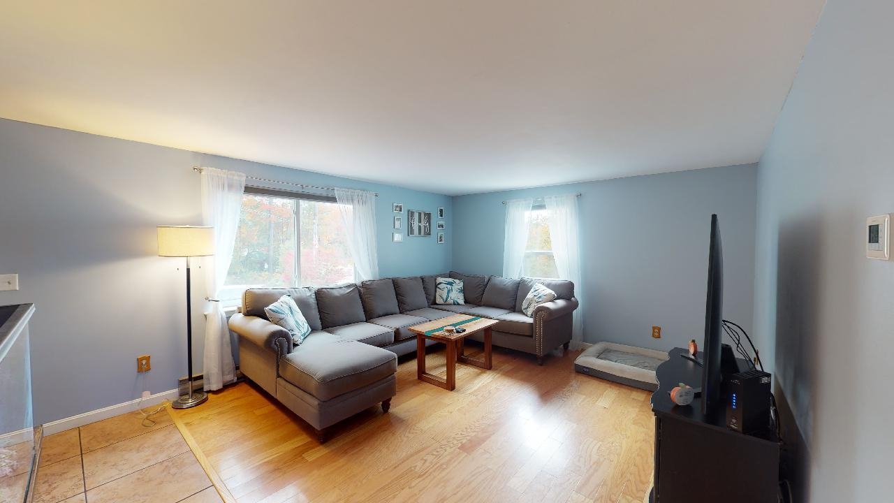 5 Ring Road Chichester, NH 03258 - Photo 4 of 40