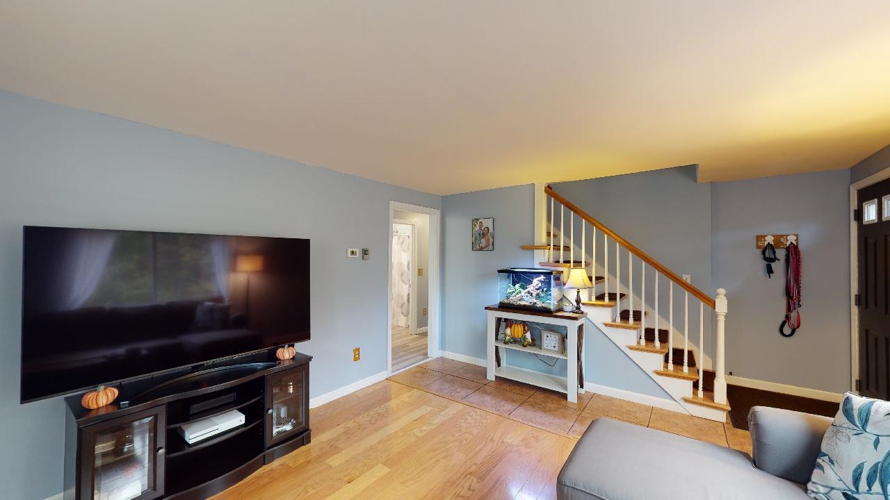 5 Ring Road Chichester, NH 03258 - Photo 5 of 40